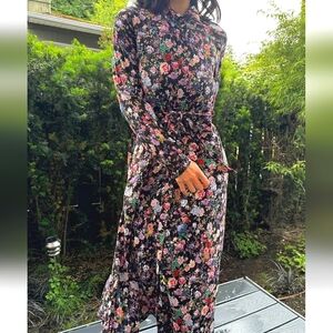 TUCKERNUCK Aster Noir Wildflower Button Dress Long Sleeve Collared. Size Small